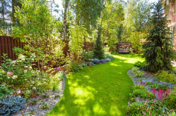 Spring Yard Maintenance in Prattville